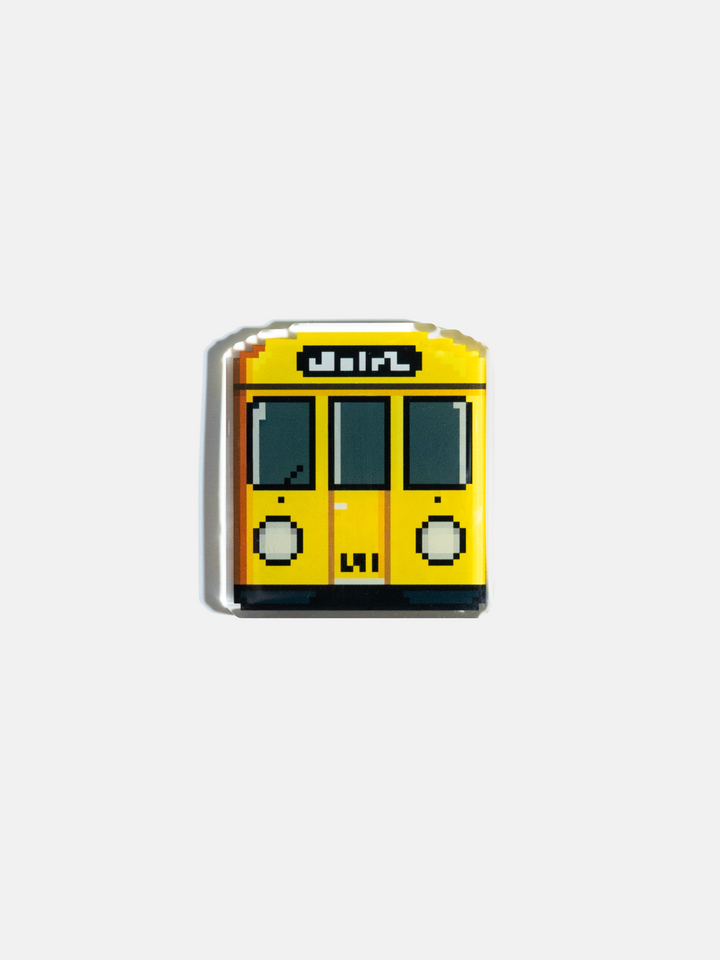 Pixelated cartoon front view of a Berlin U-Bahn train